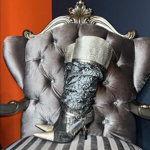 Metallic Wild Rose Black Leather Luxe Moto Buckle Boots 🖤